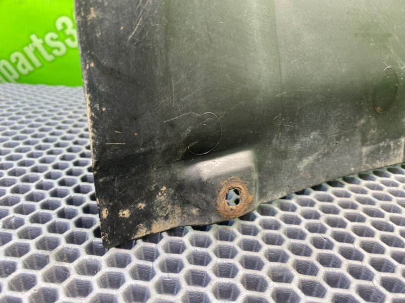 Подкрылок, 1000 рублей, Калининград