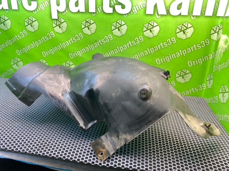 Подкрылок, 2100 рублей, Калининград