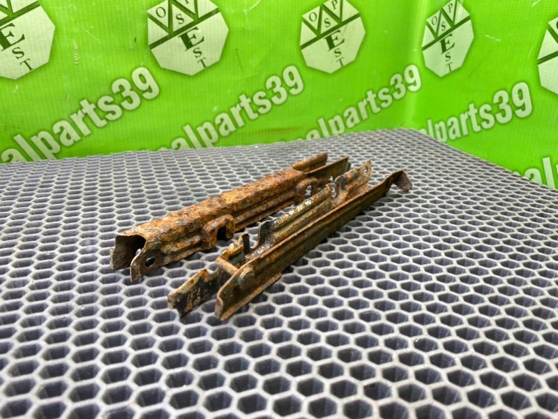 Кронштейн бампера, 1600 рублей, Калининград