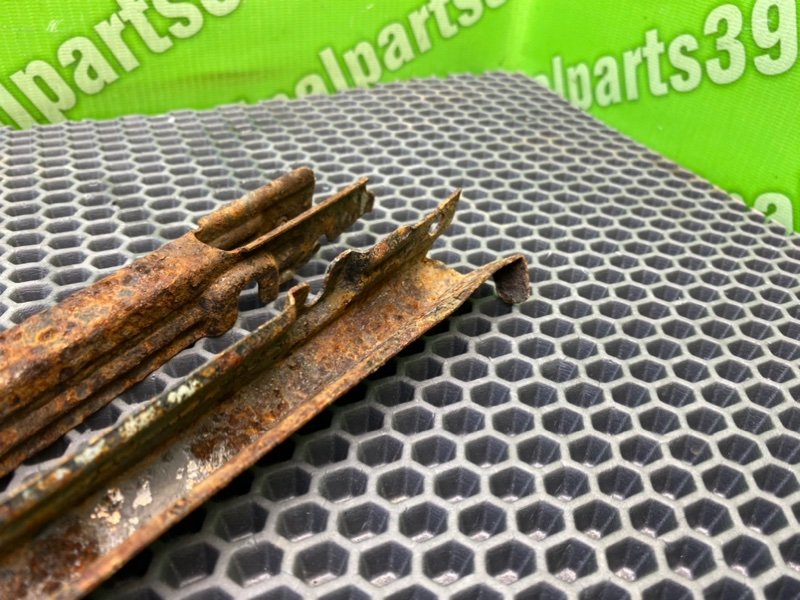 Кронштейн бампера, 1600 рублей, Калининград