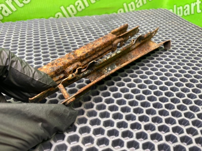 Кронштейн бампера, 1600 рублей, Калининград