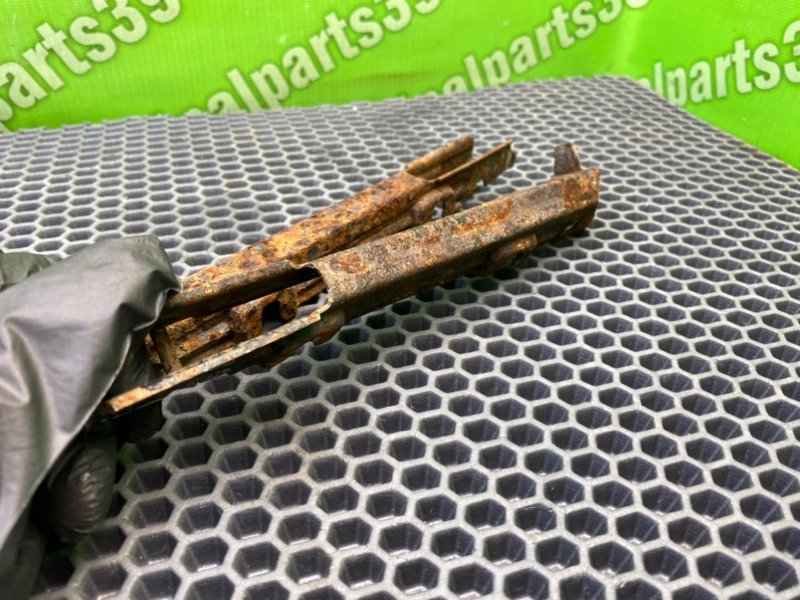 Кронштейн бампера, 1600 рублей, Калининград