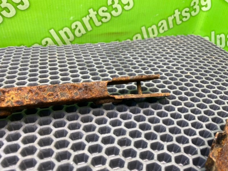 Кронштейн бампера, 1600 рублей, Калининград