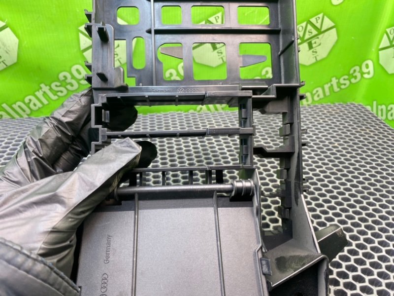 Кронштейн блока предохранителей, 1200 рублей, Калининград