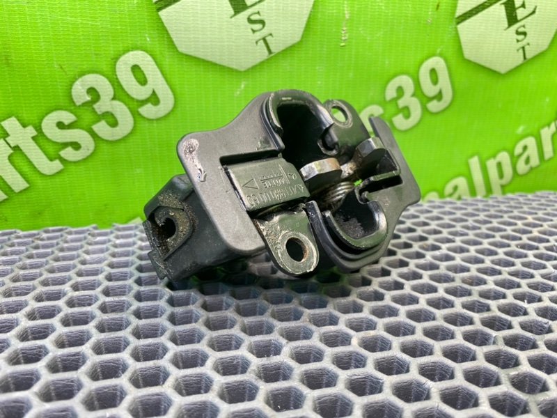 Замок капота, 800 рублей, Калининград