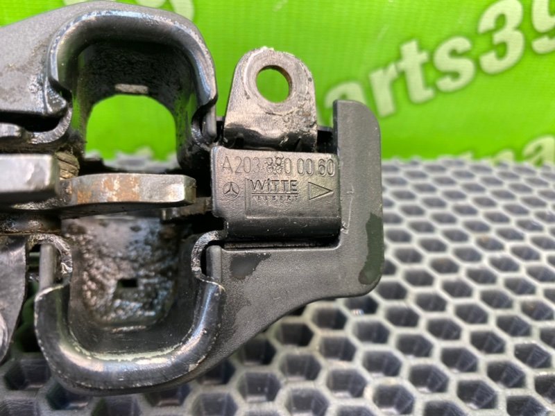 Замок капота, 800 рублей, Калининград