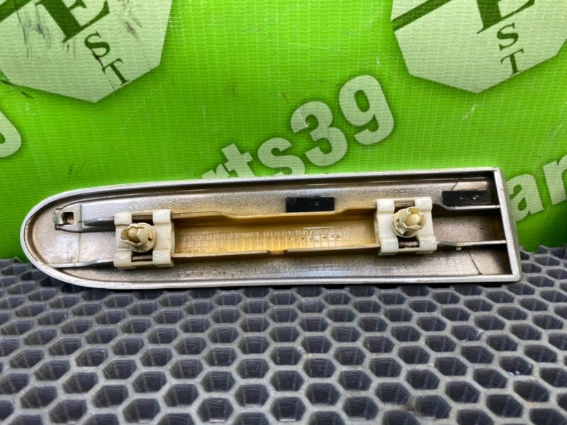 Молдинг крыла, 1700 рублей, Калининград