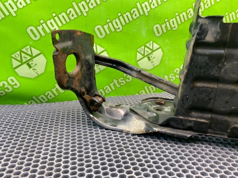 Кронштейн бампера, 1600 рублей, Калининград