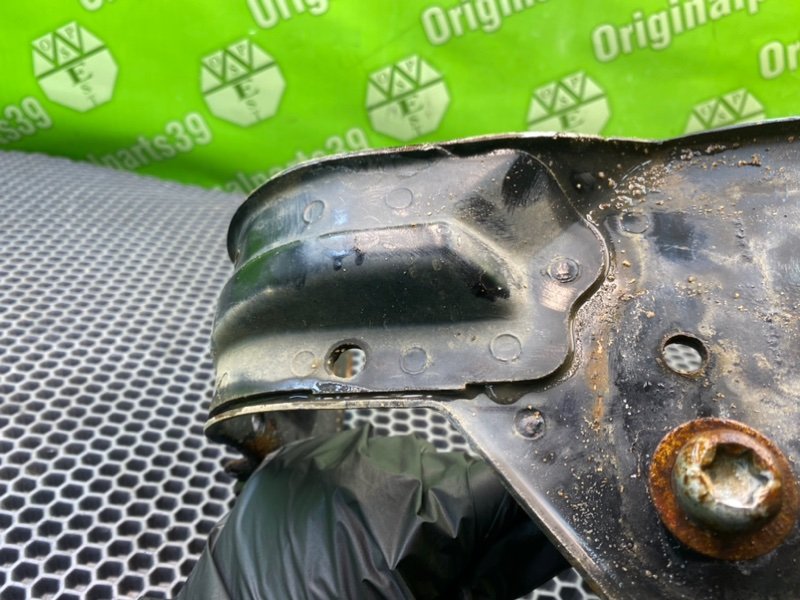 Кронштейн бампера, 1600 рублей, Калининград