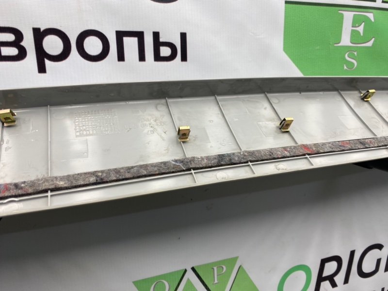 Обшивка крышки багажника, 1600 рублей, Калининград