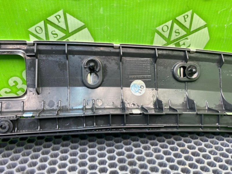 Накладка замка багажника, 1200 рублей, Калининград