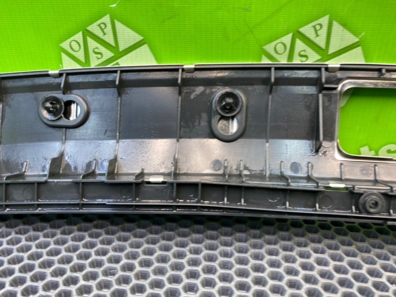 Накладка замка багажника, 1200 рублей, Калининград