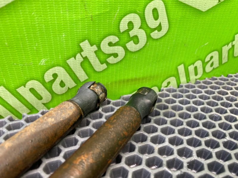 Амортизаторы багажника, 1000 рублей, Калининград