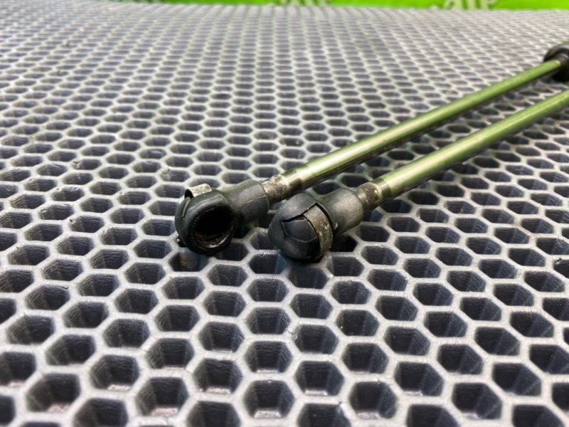 Амортизаторы багажника, 1000 рублей, Калининград