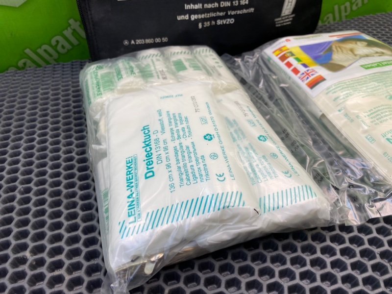 Аптечка, 1800 рублей, Калининград