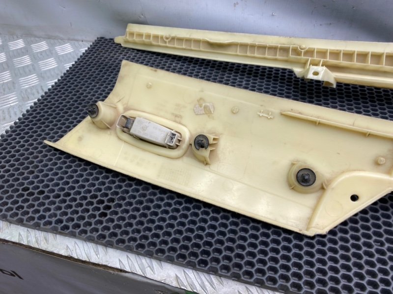 Обшивки стоек, 1000 рублей, Калининград