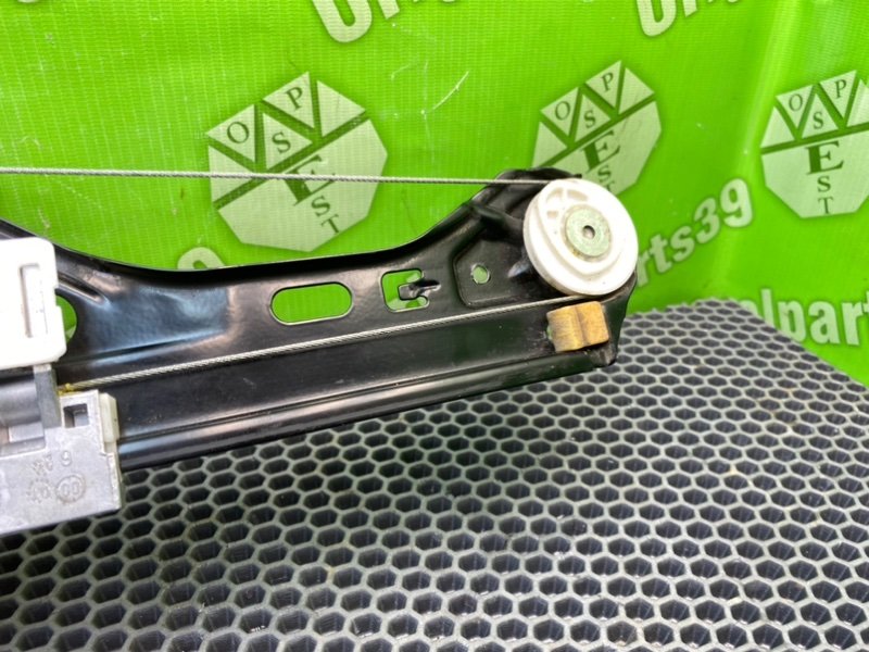 Стеклоподъемник, 1000 рублей, Калининград