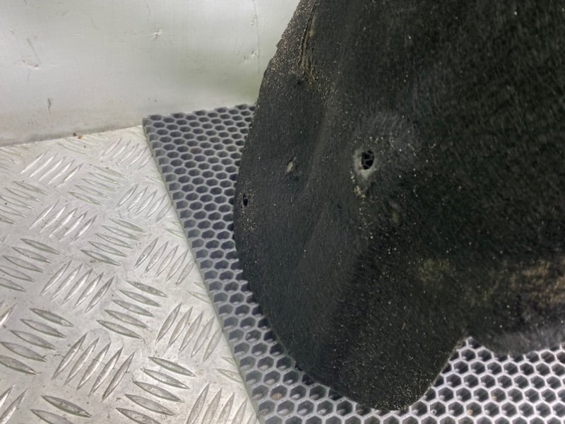 Подкрылок, 1600 рублей, Калининград