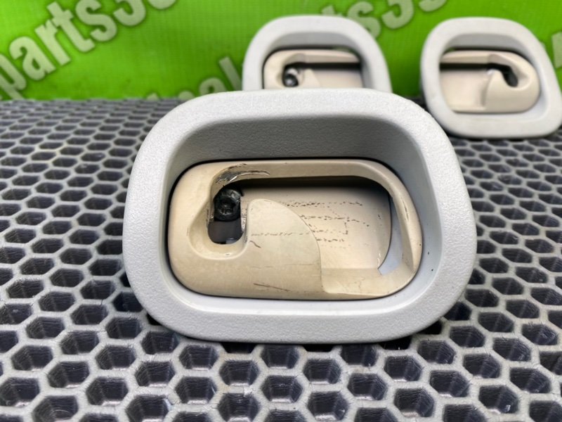 Крючки потолка, 1000 рублей, Калининград