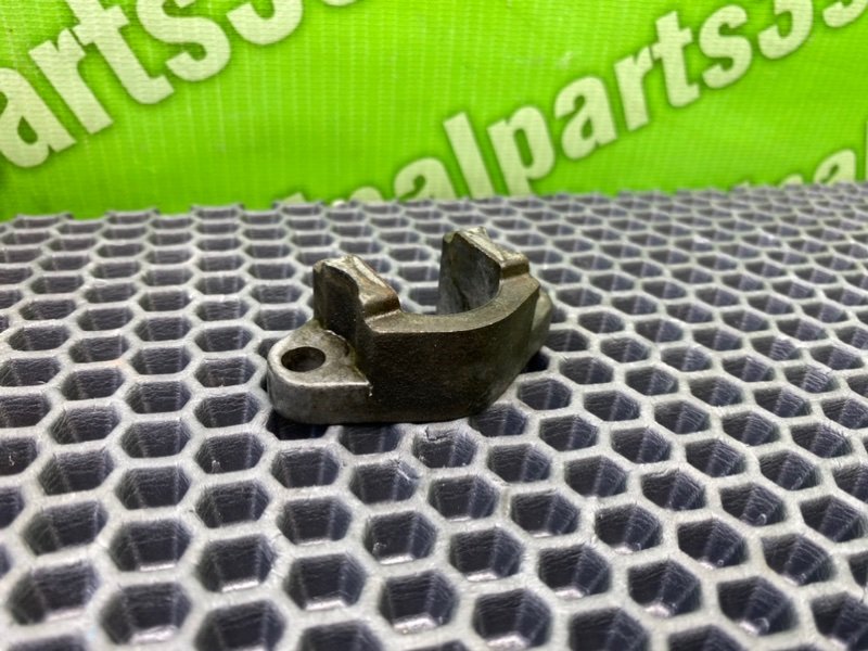 Кронштейн форсунки, 1000 рублей, Калининград