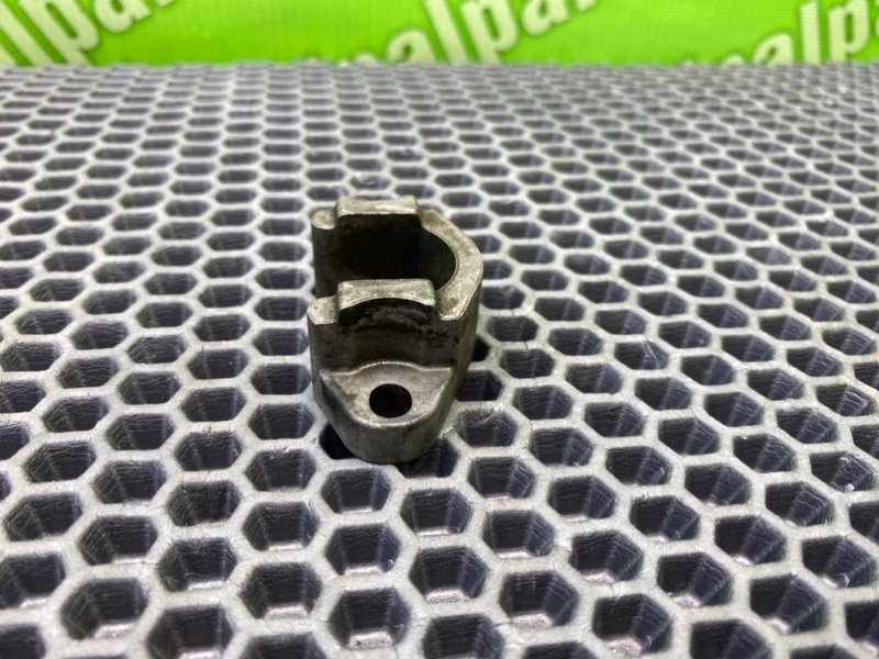 Кронштейн форсунки, 1000 рублей, Калининград