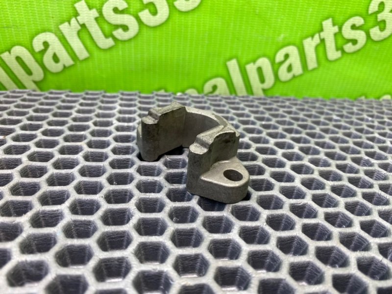 Кронштейн форсунки, 1000 рублей, Калининград