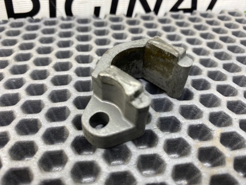 Кронштейн форсунки, 1000 рублей, Калининград