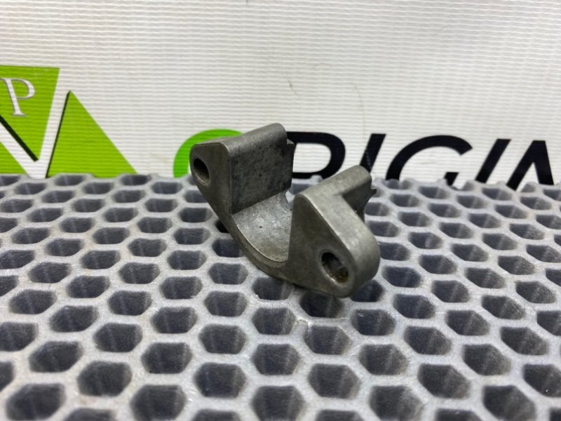 Кронштейн форсунки, 1000 рублей, Калининград