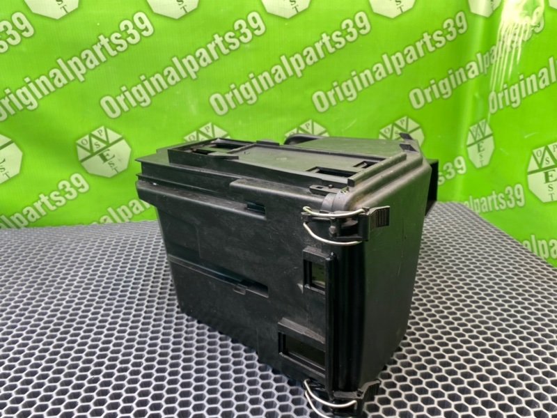 Корпус блока предохранителей, 1500 рублей, Калининград