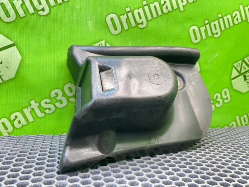 Подкрылок, 800 рублей, Калининград