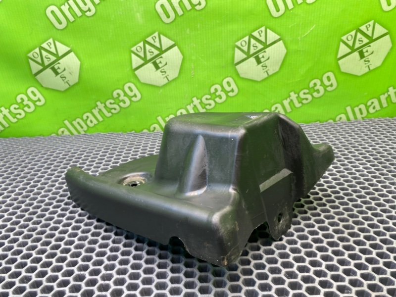 Подкрылок, 800 рублей, Калининград