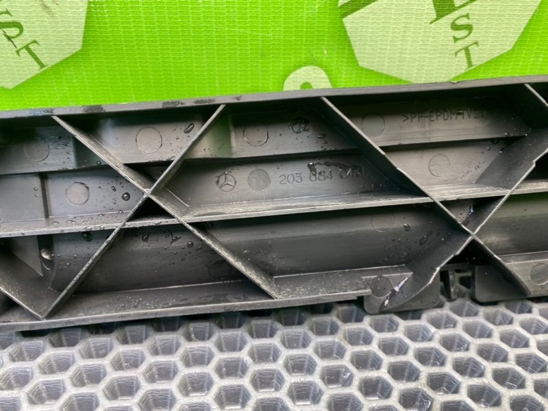 Пластик багажника, 2100 рублей, Калининград