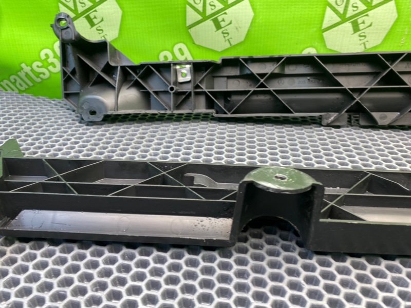 Пластик багажника, 2100 рублей, Калининград