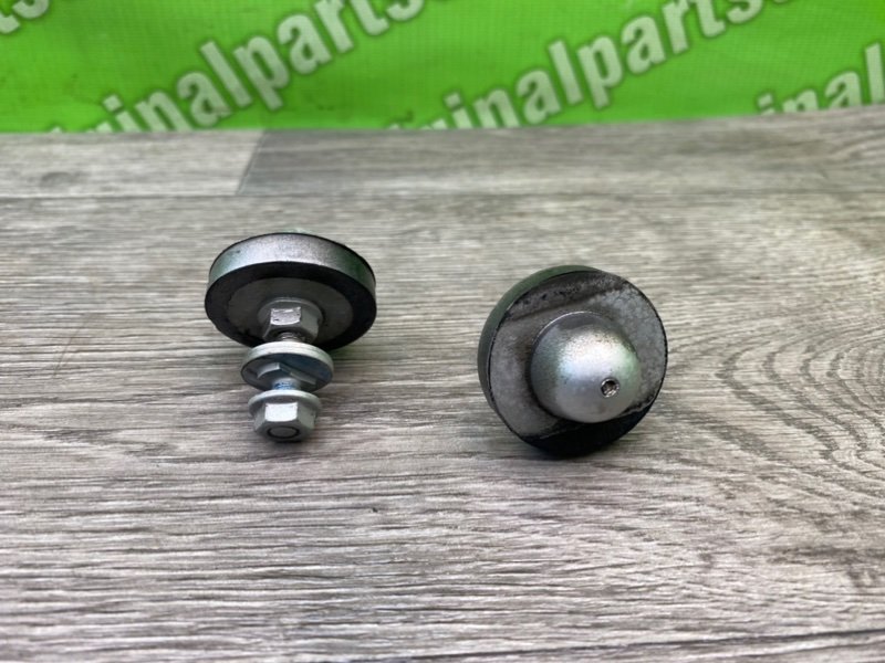 Упор капота, 1400 рублей, Калининград