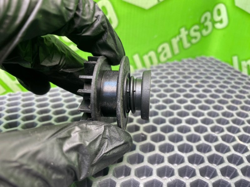 Кронштейны, 1000 рублей, Калининград