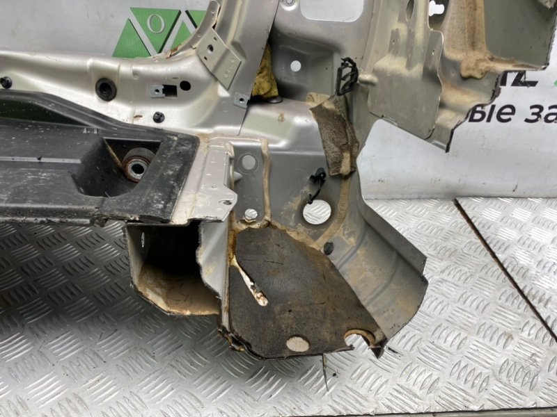 Четверть кузова, 14200 рублей, Калининград