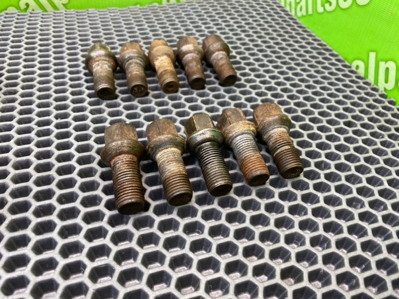 Колесные болты, 1700 рублей, Тверь