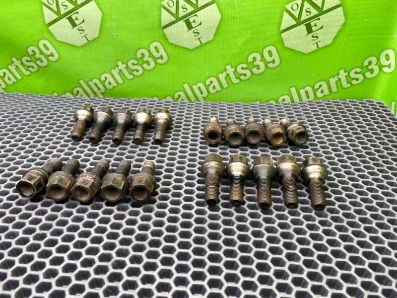 Колесные болты, 1700 рублей, Тверь