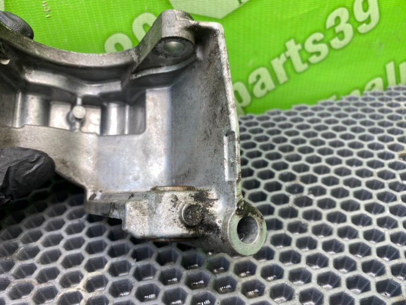 Кронштейн ГУР, 900 рублей, Калининград