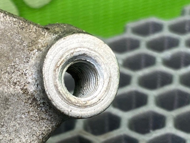 Кронштейн компрессора кондиционера, 500 рублей, Калининград