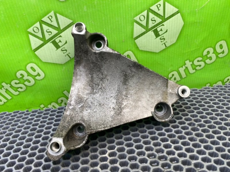 Кронштейн компрессора кондиционера, 500 рублей, Калининград