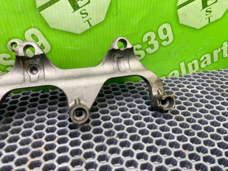 Кронштейн, 700 рублей, Калининград