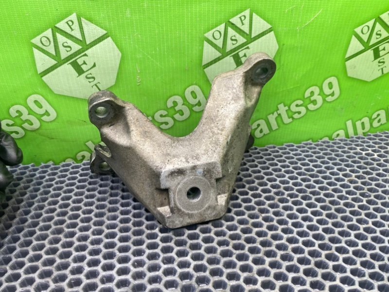 Кронштейн двигателя, 1600 рублей, Калининград