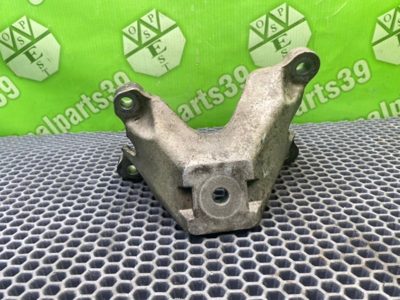 Кронштейн двигателя, 1600 рублей, Калининград