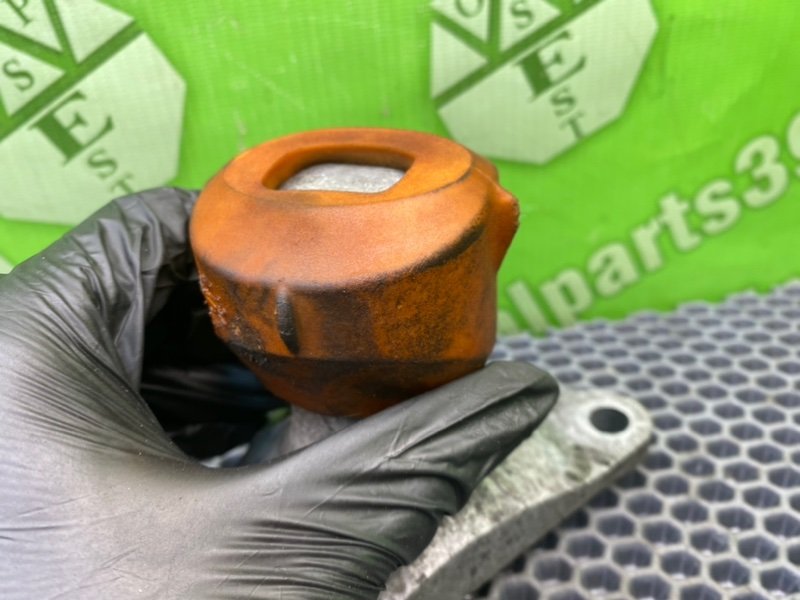 Подушка двигателя, 1000 рублей, Калининград