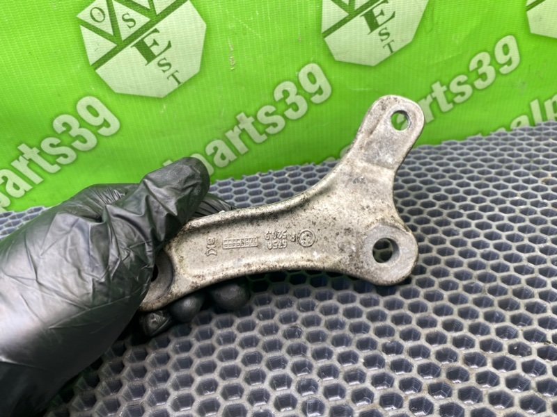 Кронштейн стабилизатора, 700 рублей, Калининград