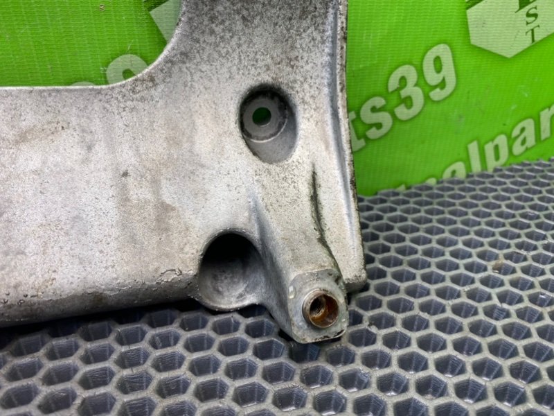 Кронштейн компрессора кондиционера, 1300 рублей, Калининград