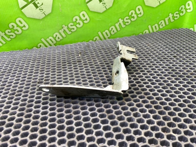 Кронштейн компрессора кондиционера, 1300 рублей, Калининград