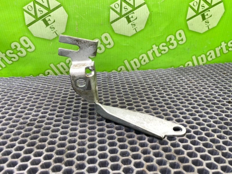 Кронштейн компрессора кондиционера, 1300 рублей, Калининград