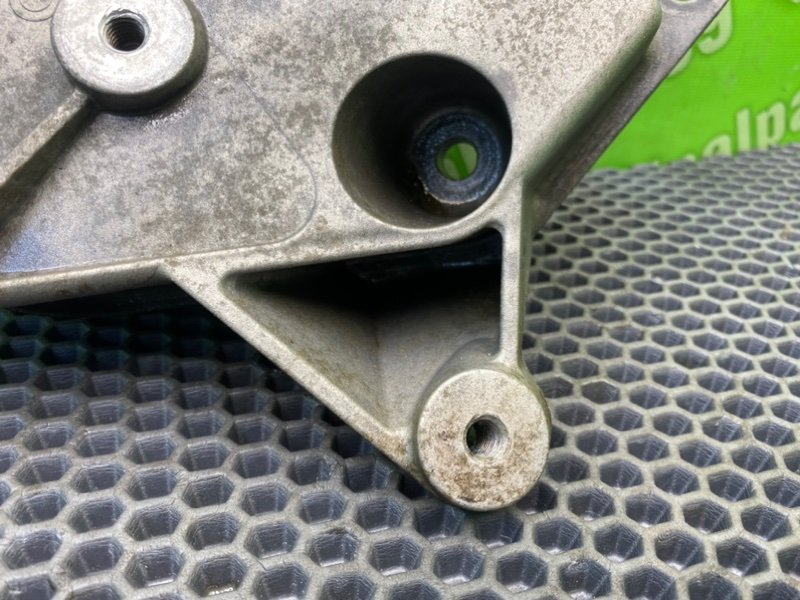 Кронштейн опоры двигателя, 1300 рублей, Калининград